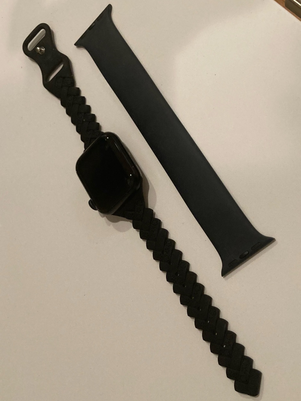 Apple Smartwatch SE 40mm & Adjustible Braided Band & Original Band & Charger